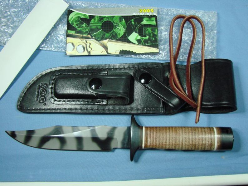 What's in the box with the SOG S1 Bowie Tigerstriped (Photo:"70chevelless" - bladeforums)